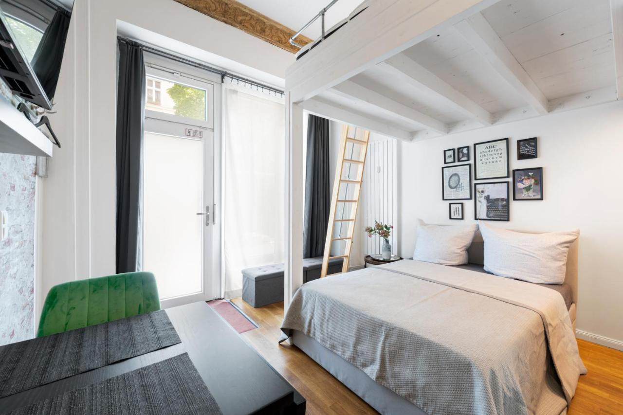 The Koburger Vh, Studio For Up To 4 With High Bed Berlin Ngoại thất bức ảnh